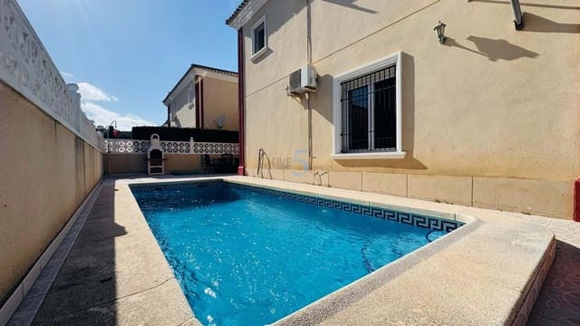 3 soveværelse Byhus til salg i Dehesa de Campoamor, Orihuela med swimmingpool - € 279.995 (Ref: 9727434)