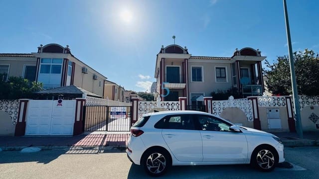 3 soveværelse Byhus til salg i Dehesa de Campoamor, Orihuela med swimmingpool - € 279.995 (Ref: 9727434)