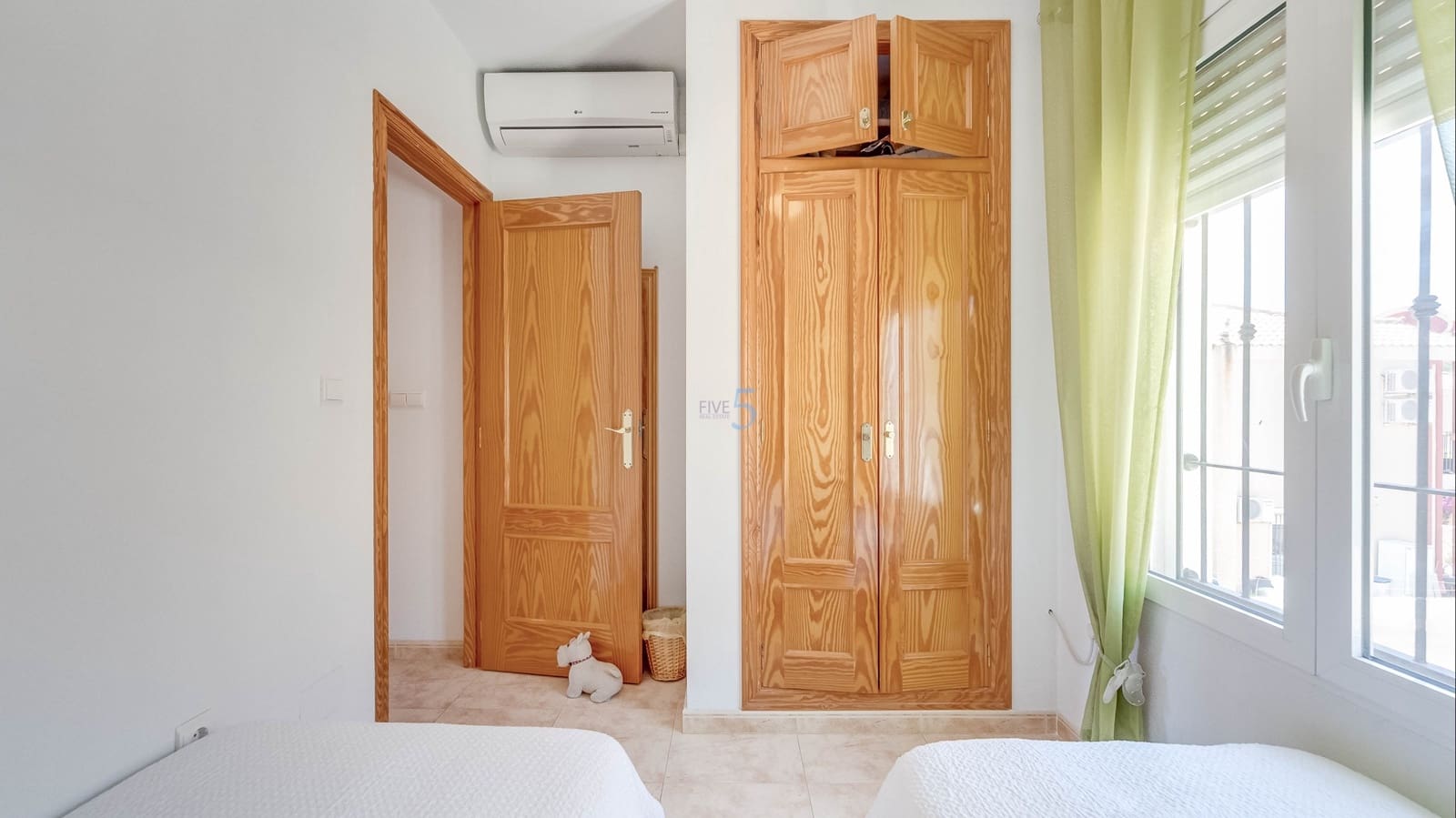 3 bedroom Townhouse for sale in Dehesa de Campoamor with pool - € 249,500 (Ref: 9727434)