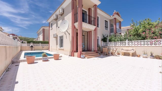 3 sovrum Hus till salu i Dehesa de Campoamor, Orihuela med pool - 249 500 € (Ref: 9727434)