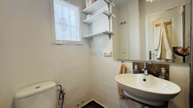 2 Zimmer Haus zu verkaufen in Torrevieja mit Pool - 195.000 € (Ref: 9727537)