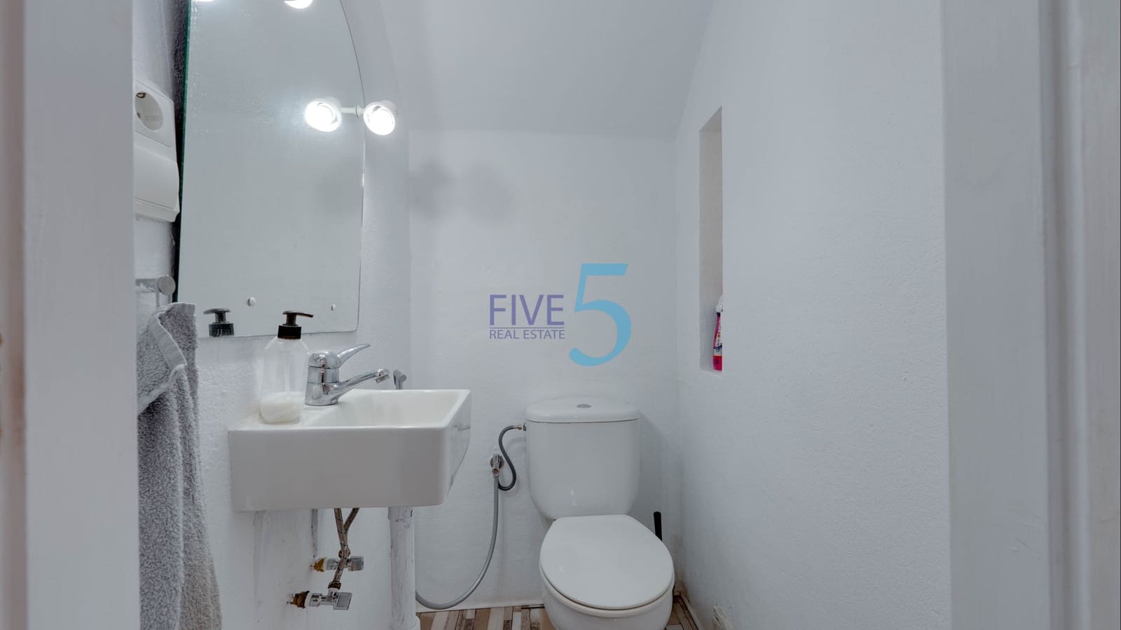 2 soverom Hus til salgs i Torrevieja med svømmebasseng - € 195 000 (Ref: 9727537)