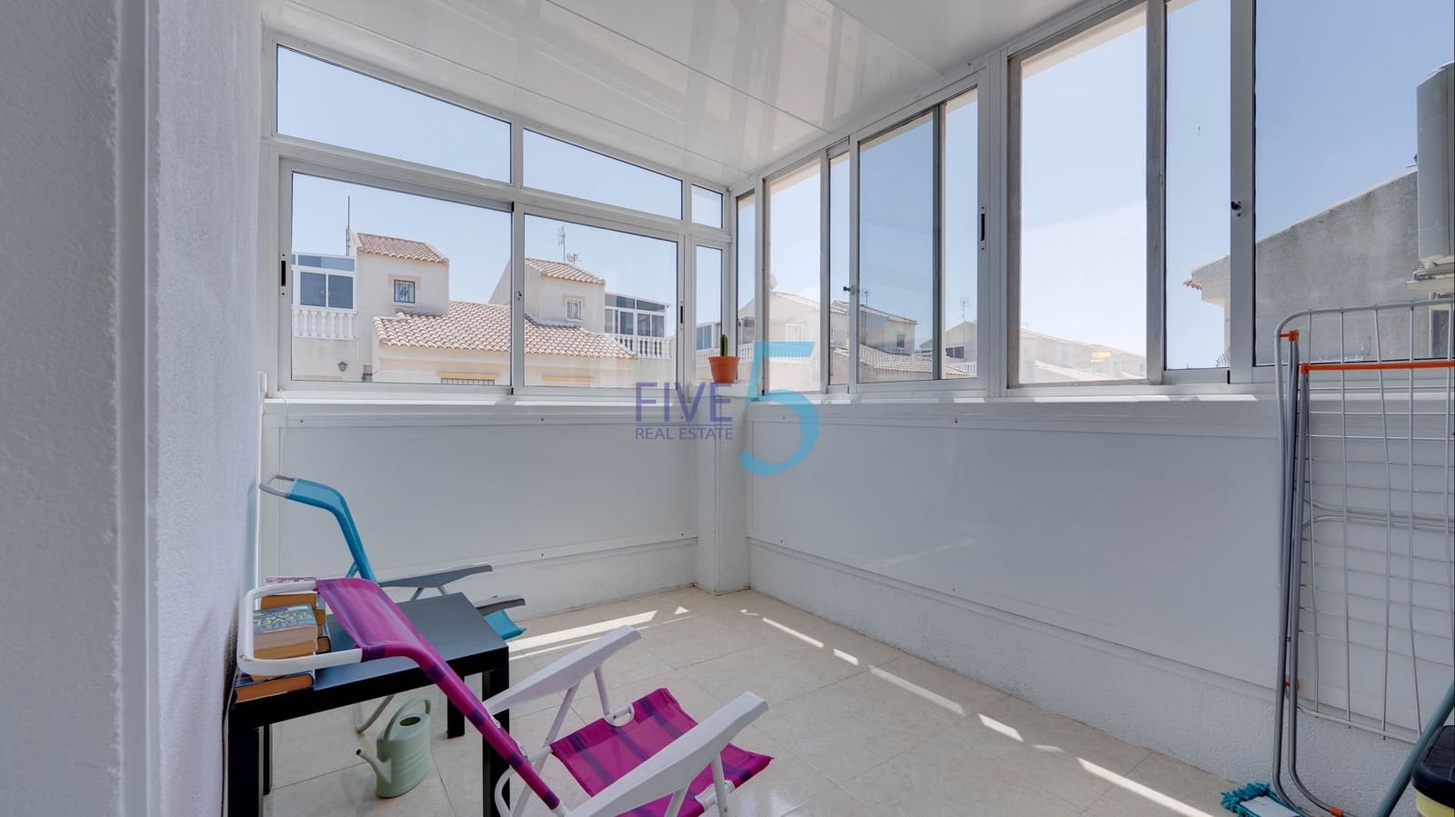 2 soverom Hus til salgs i Torrevieja med svømmebasseng - € 195 000 (Ref: 9727537)
