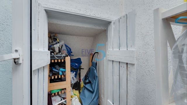 2 soverom Hus til salgs i Torrevieja med svømmebasseng - € 195 000 (Ref: 9727537)