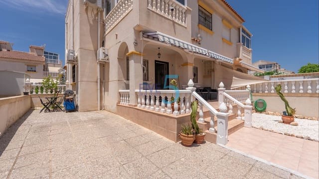 2 soverom Hus til salgs i Torrevieja med svømmebasseng - € 195 000 (Ref: 9727537)