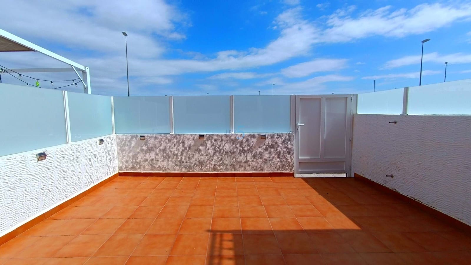 2 bedroom Apartment for sale in Vistabella with pool garage - € 120,000 (Ref: 9730856)