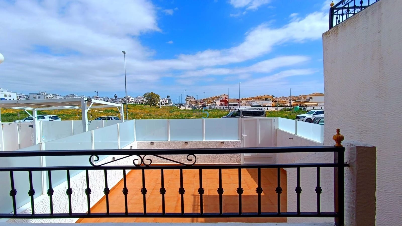 2 bedroom Apartment for sale in Vistabella with pool garage - € 120,000 (Ref: 9730856)