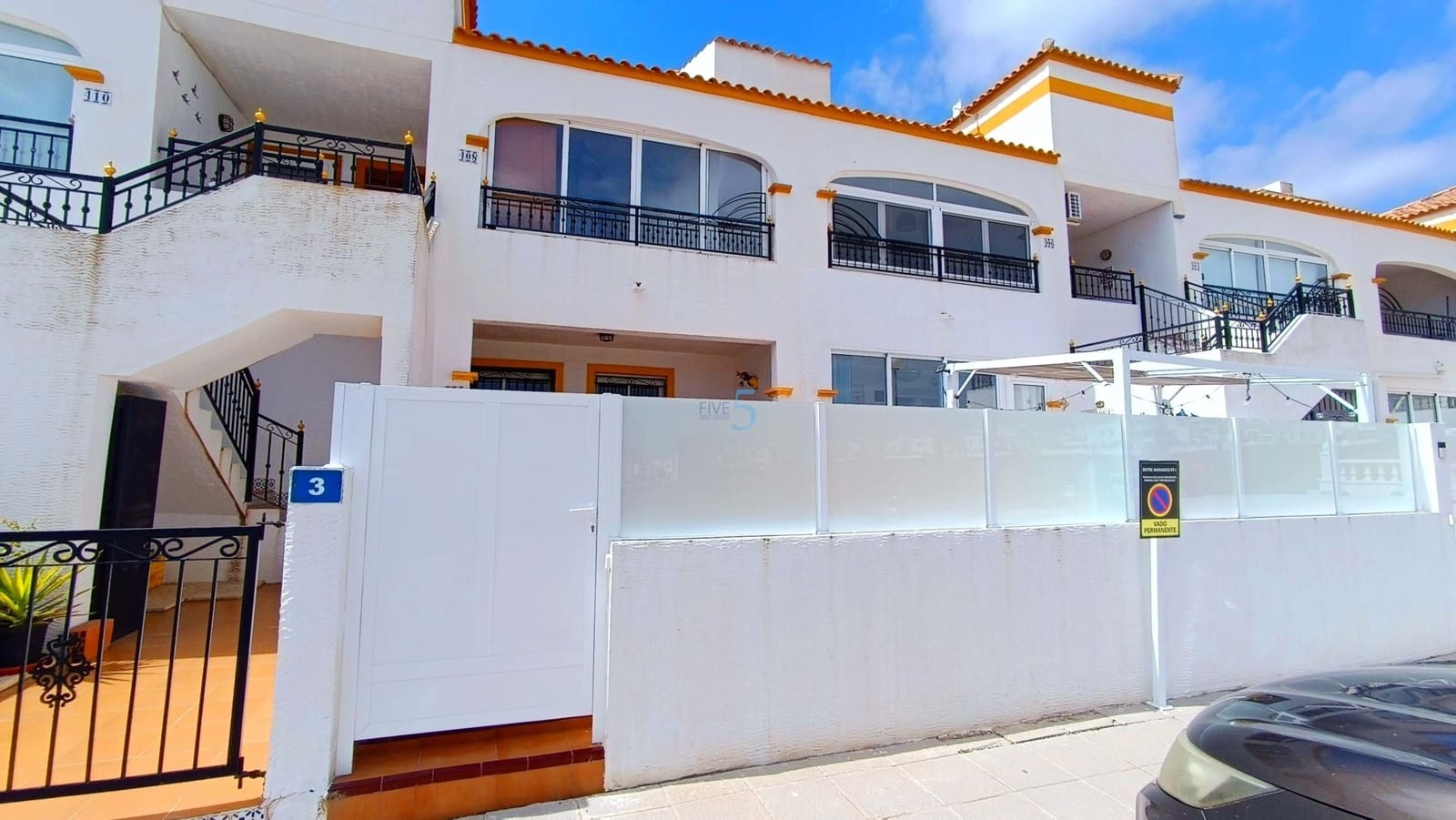 2 bedroom Apartment for sale in Vistabella with pool garage - € 120,000 (Ref: 9730856)