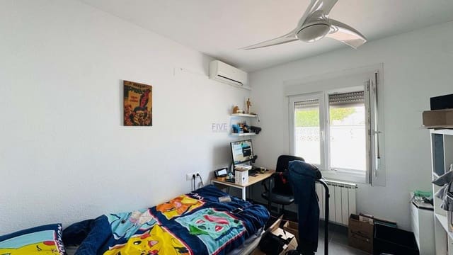 3 makuuhuone Huvila myytävänä paikassa Villamartin, Orihuela mukana uima-altaan - 410 000 € (Ref: 9731160)