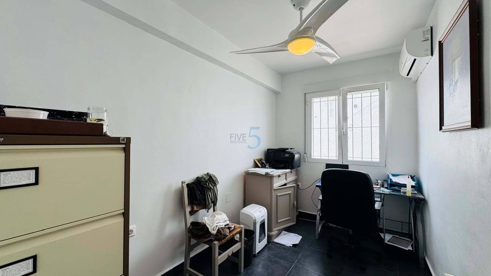 3 makuuhuone Huvila myytävänä paikassa Villamartin mukana uima-altaan - 410 000 € (Ref: 9731160)