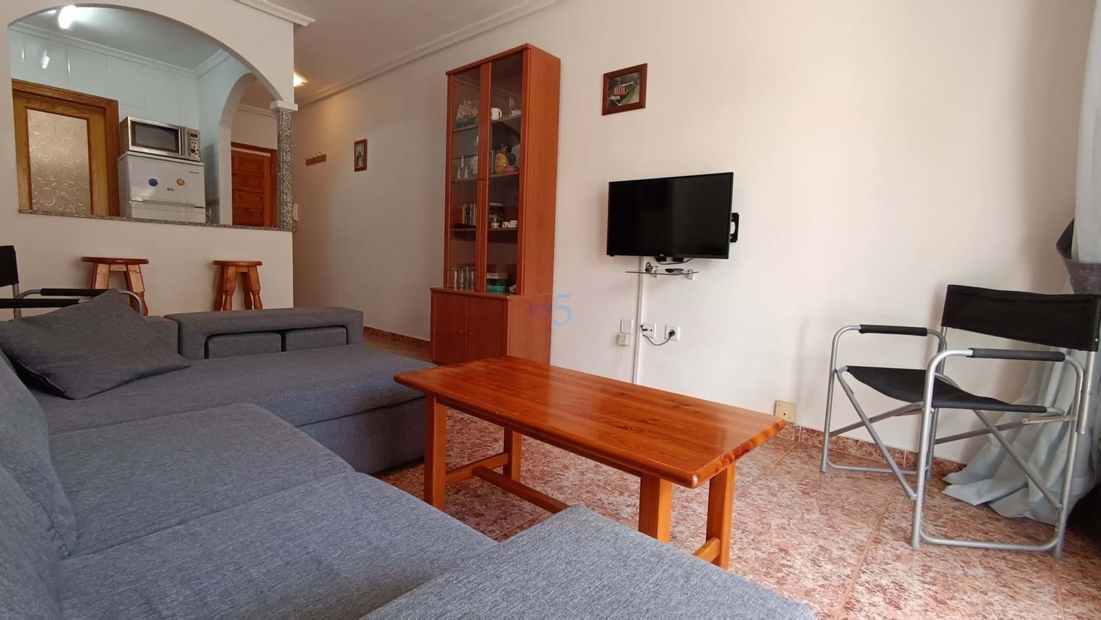 2 bedroom Apartment for sale in Torrevieja with pool garage - € 125,000 (Ref: 9731161)