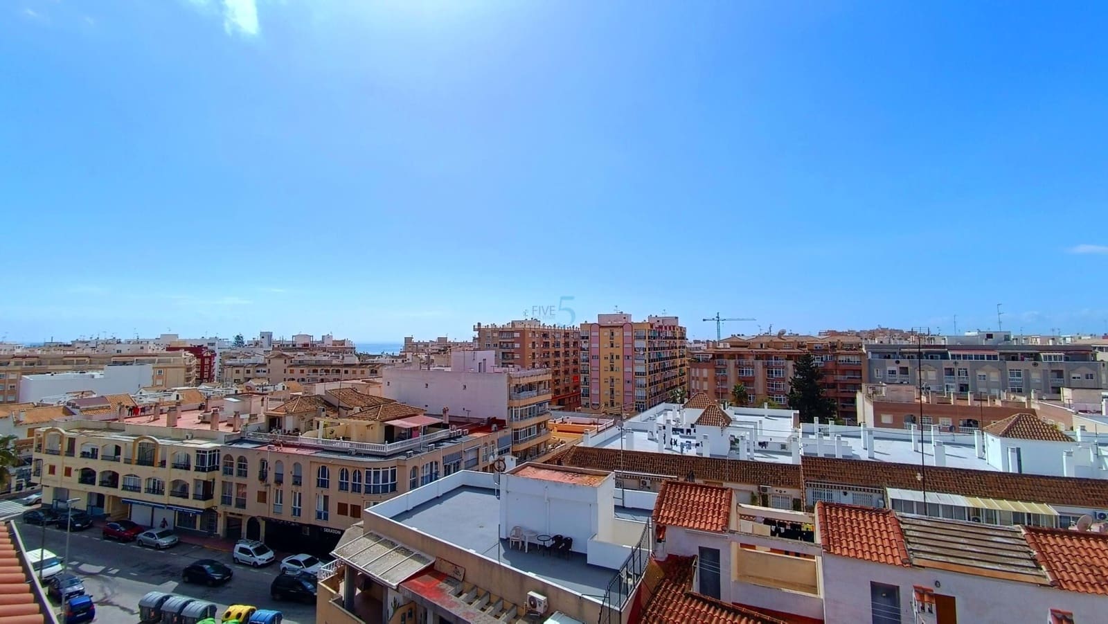 2 bedroom Apartment for sale in Torrevieja with pool garage - € 125,000 (Ref: 9731161)