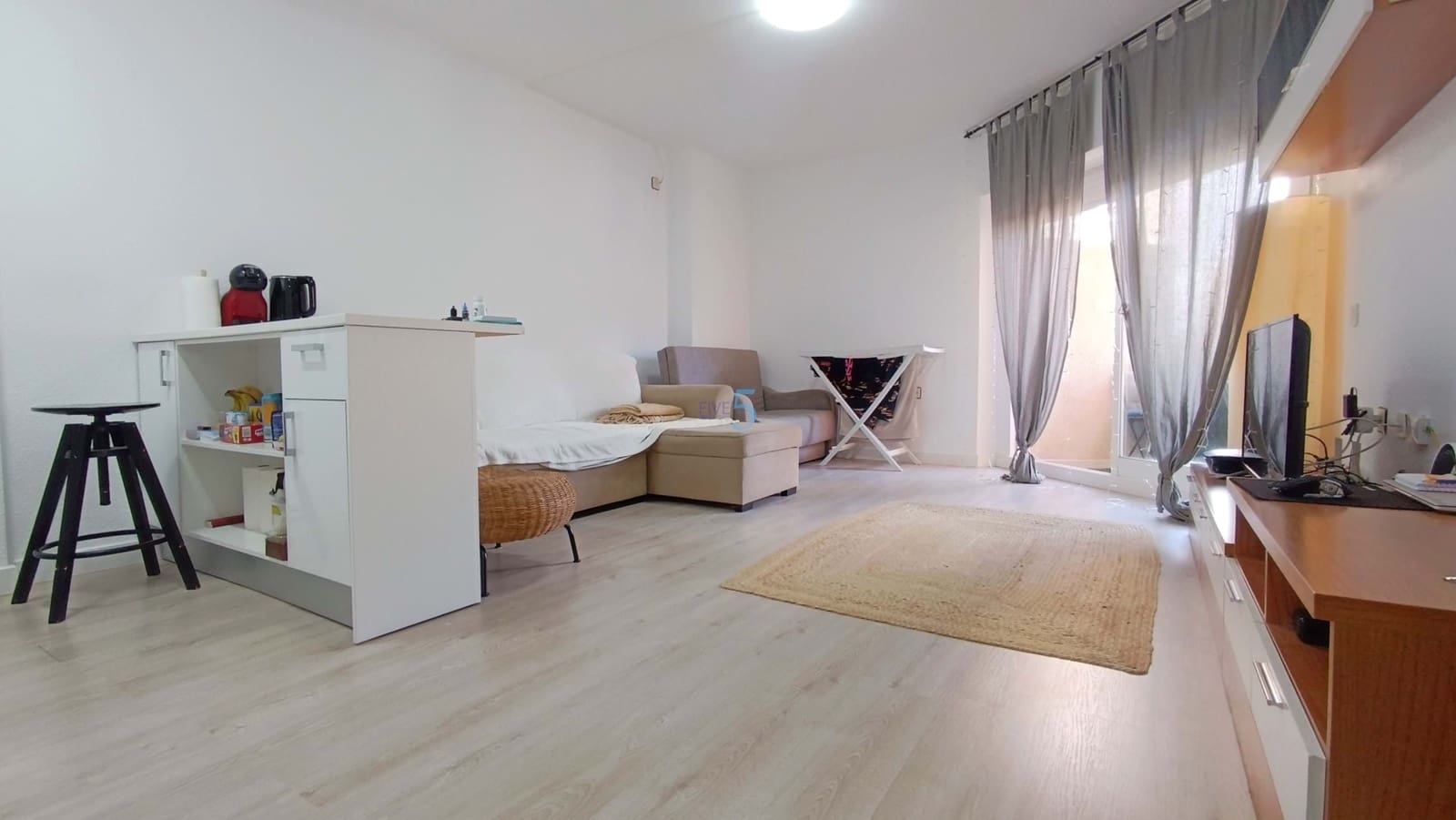 Lejlighed til salg i Torrevieja med swimmingpool - € 89.000 (Ref: 9731163)