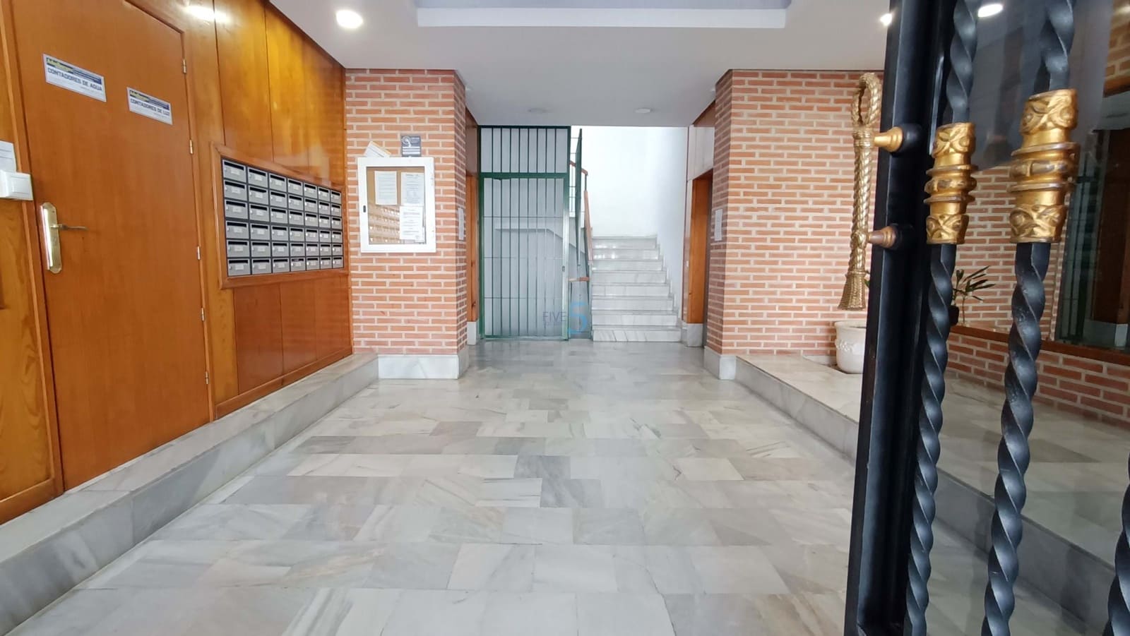 Lejlighed til salg i Torrevieja med swimmingpool - € 89.000 (Ref: 9731163)