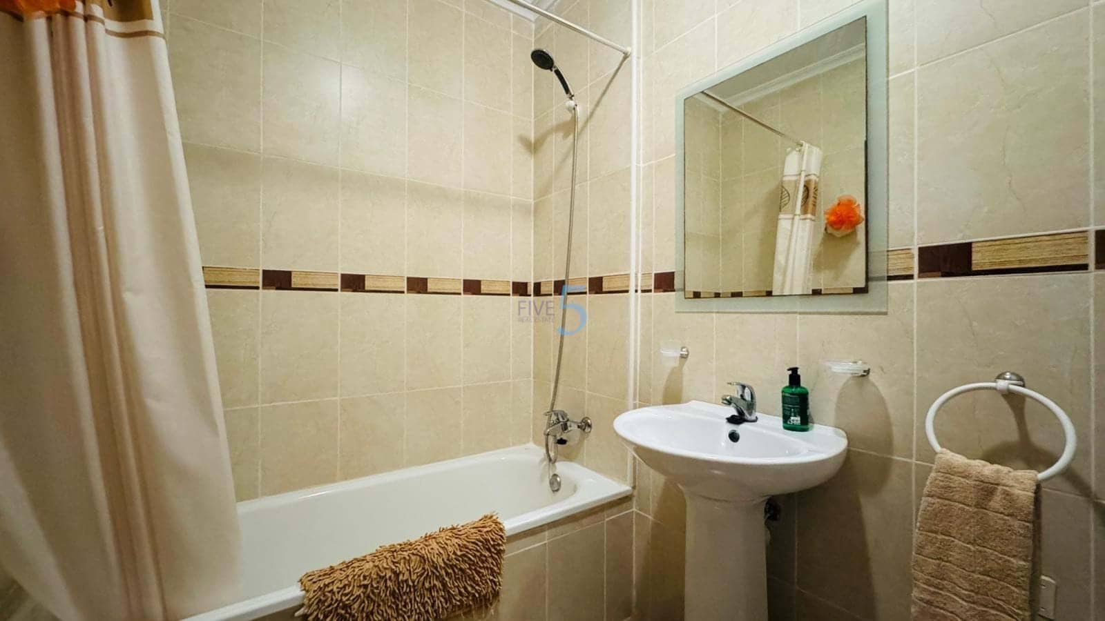 Apartamento de 2 habitaciones en Los Altos en venta con piscina garaje - 164.000 € (Ref: 9731519)