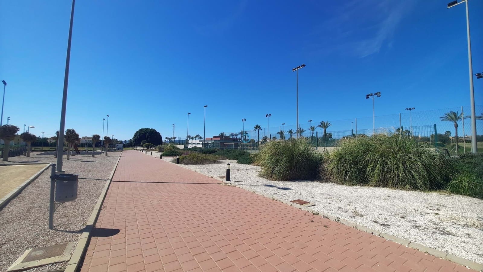 Apartamento de 2 habitaciones en Fuente Alamo de Murcia en venta con piscina garaje - 156.900 € (Ref: 9734091)