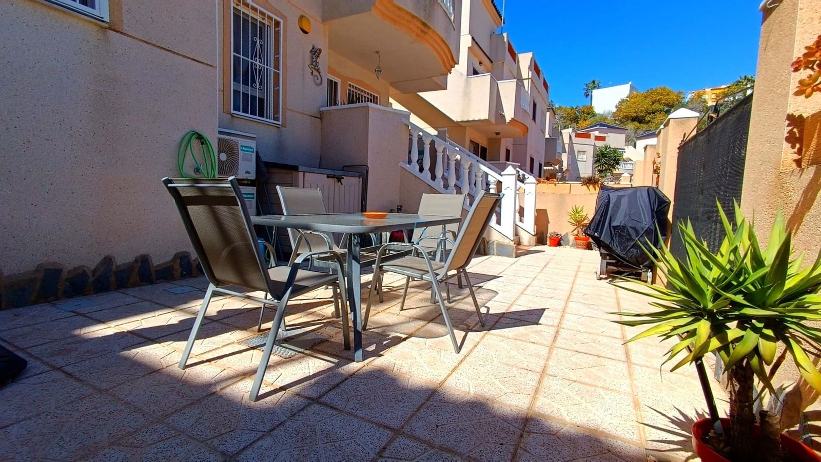 2 bedroom Apartment for sale in Ciudad Quesada with pool - € 134,995 (Ref: 9734092)