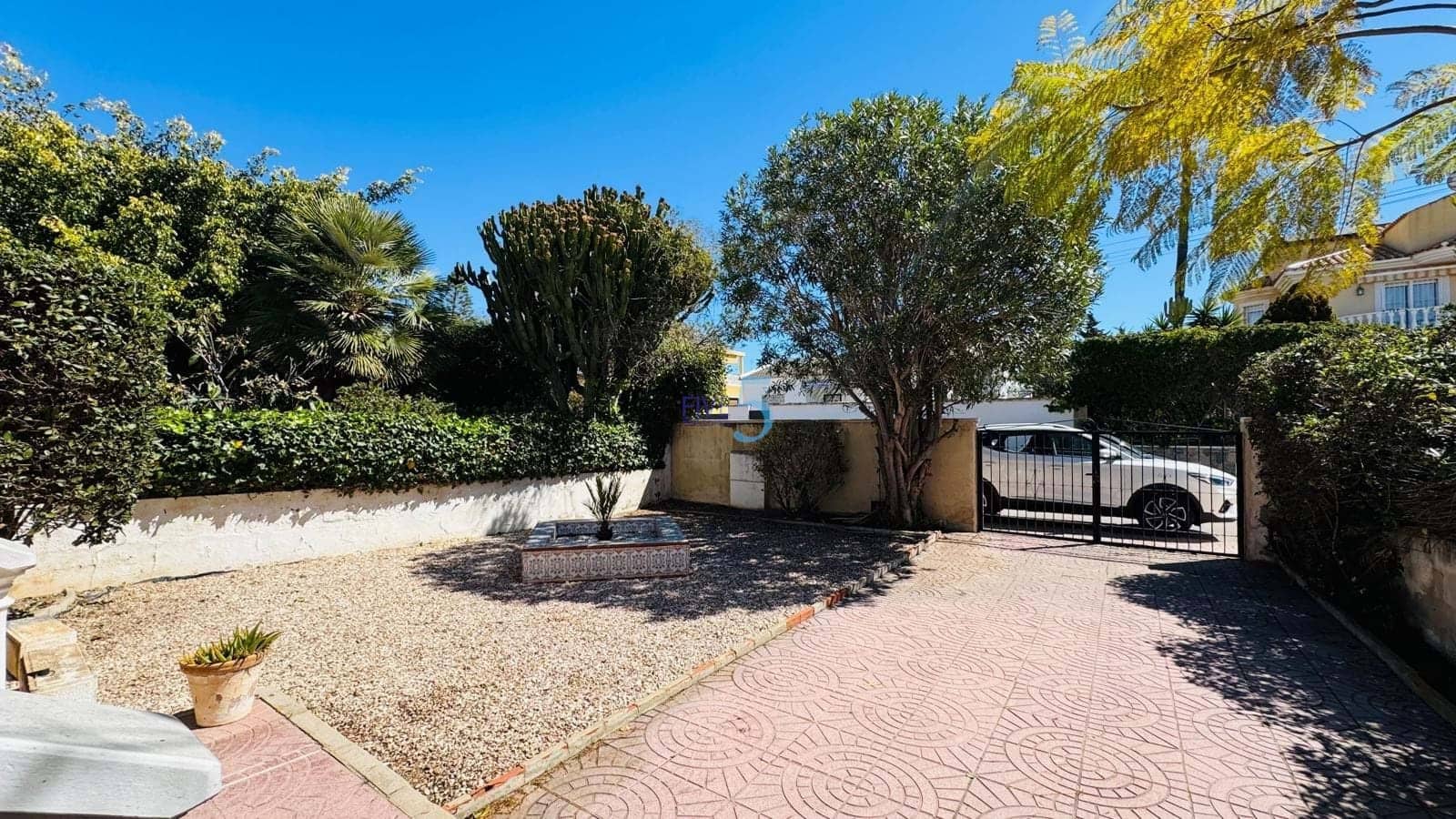 2 soverom Bungalow til salgs i Torrevieja med svømmebasseng garasje - € 249 000 (Ref: 9734226)