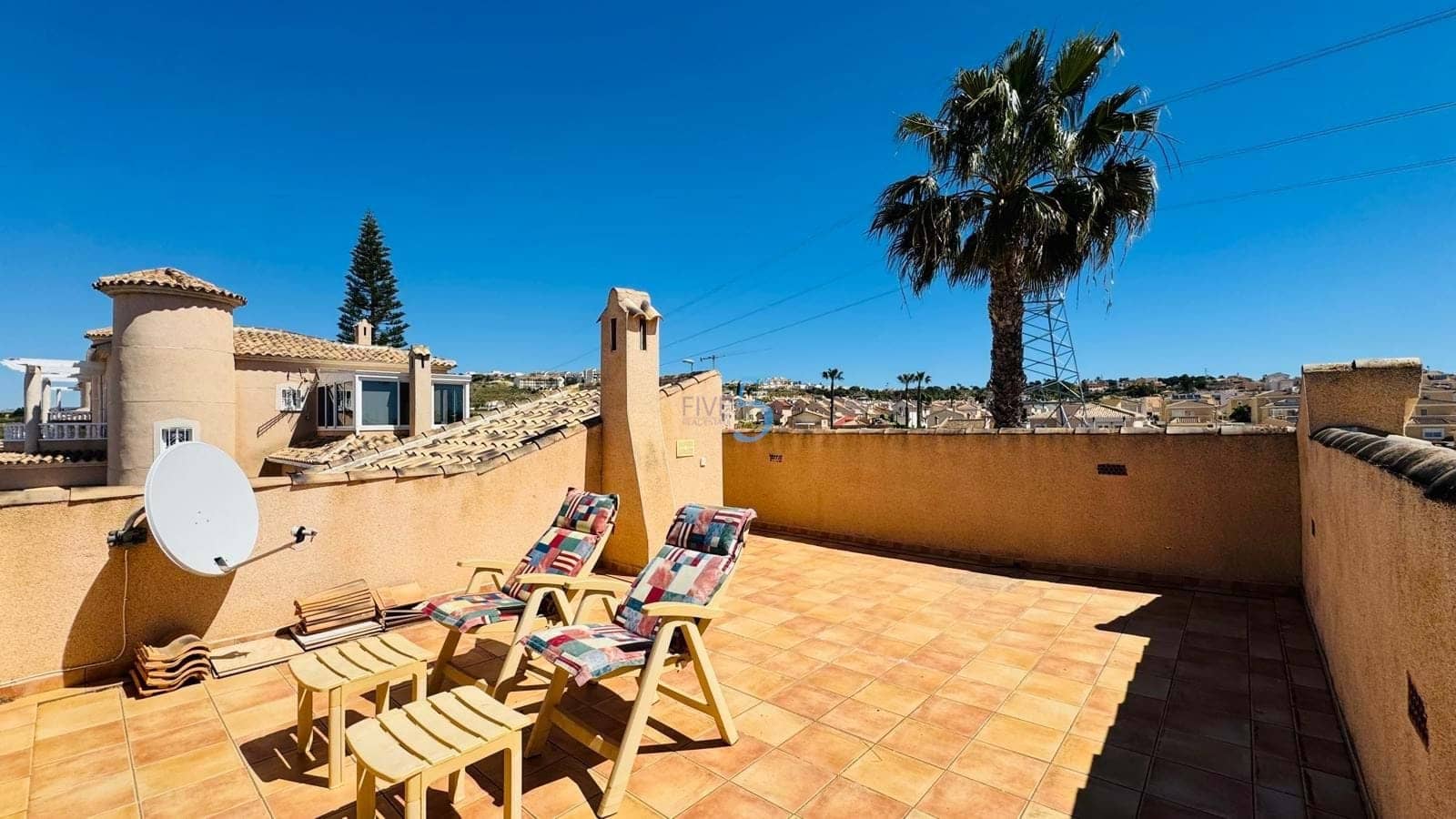 2 bedroom Villa for sale in Rojales with pool - € 340,000 (Ref: 9736013)