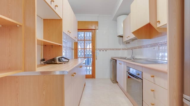 2 soveværelse Villa til salg i Rojales med swimmingpool - € 340.000 (Ref: 9736013)