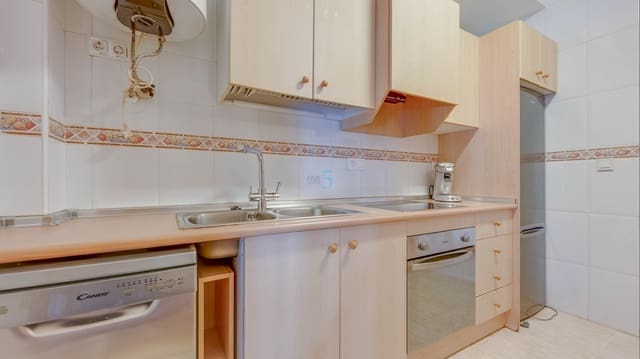 2 soveværelse Villa til salg i Rojales med swimmingpool - € 340.000 (Ref: 9736013)