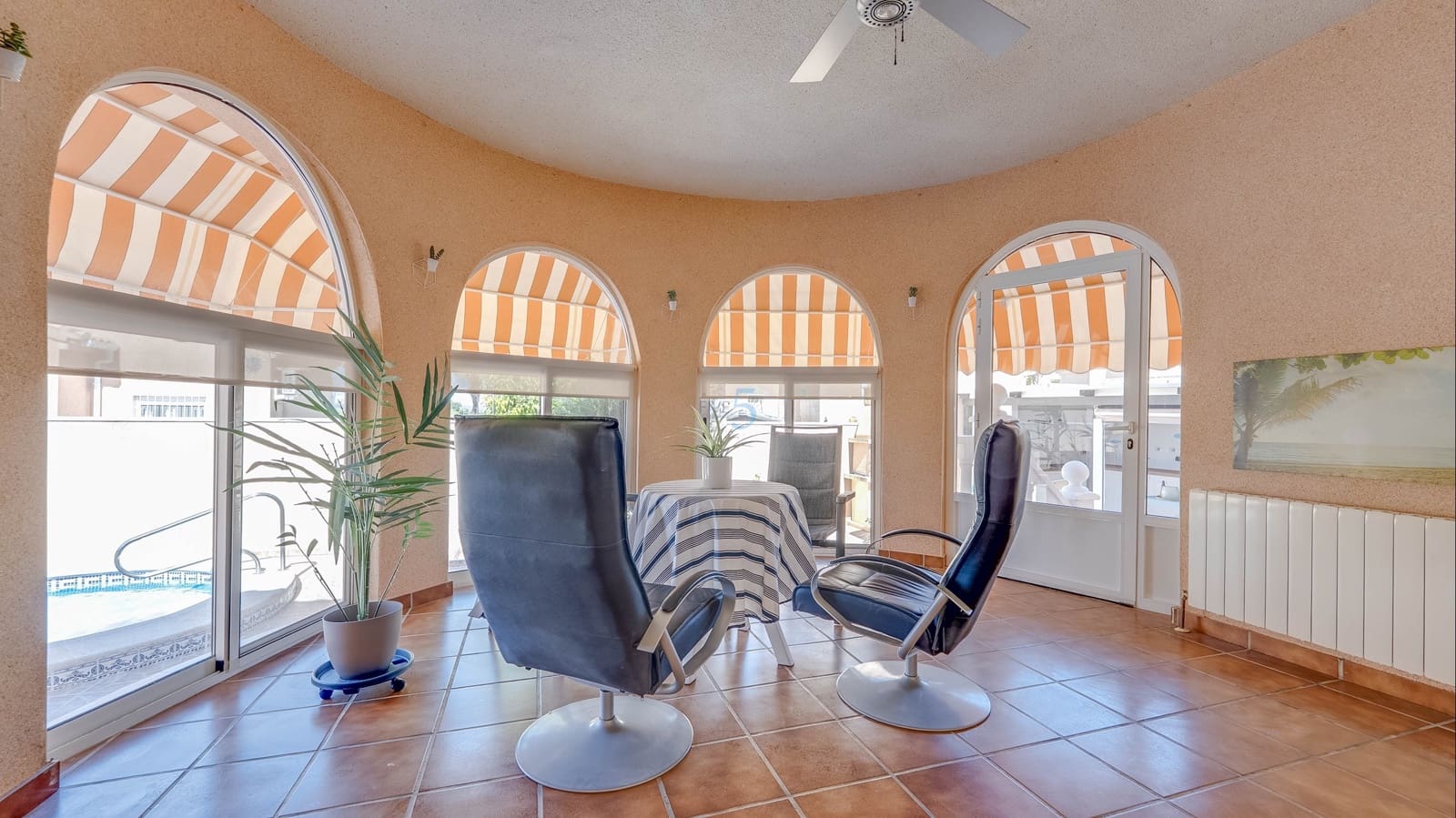 2 soveværelse Villa til salg i Rojales med swimmingpool - € 340.000 (Ref: 9736013)