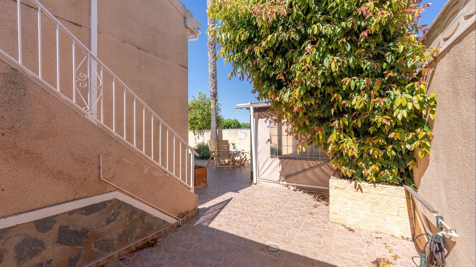 2 soveværelse Villa til salg i Rojales med swimmingpool - € 340.000 (Ref: 9736013)