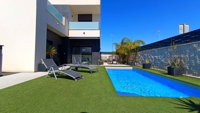 3 sypialnia Willa na sprzedaż w Benijófar z basenem - 445 000 € (Ref: 9737153)