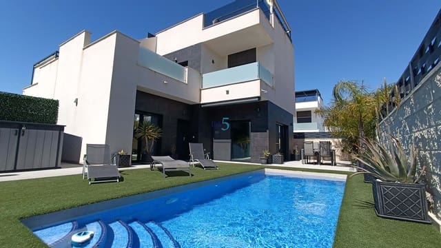 3 sypialnia Willa na sprzedaż w Benijófar z basenem - 445 000 € (Ref: 9737153)