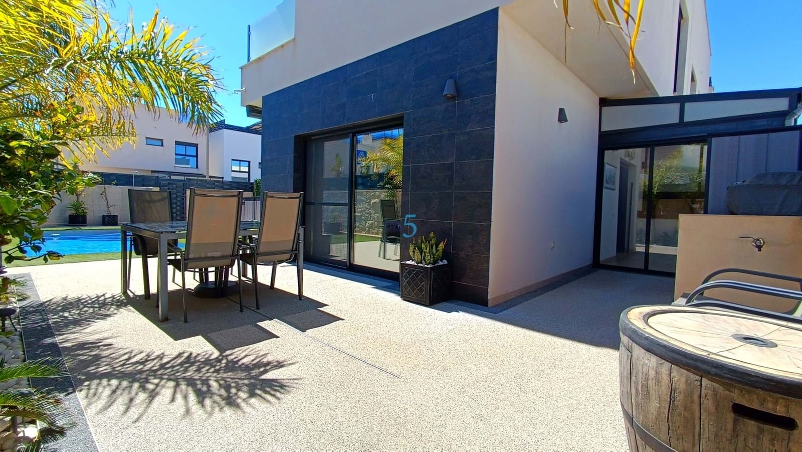 3 sypialnia Willa na sprzedaż w Benijofar z basenem - 445 000 € (Ref: 9737153)