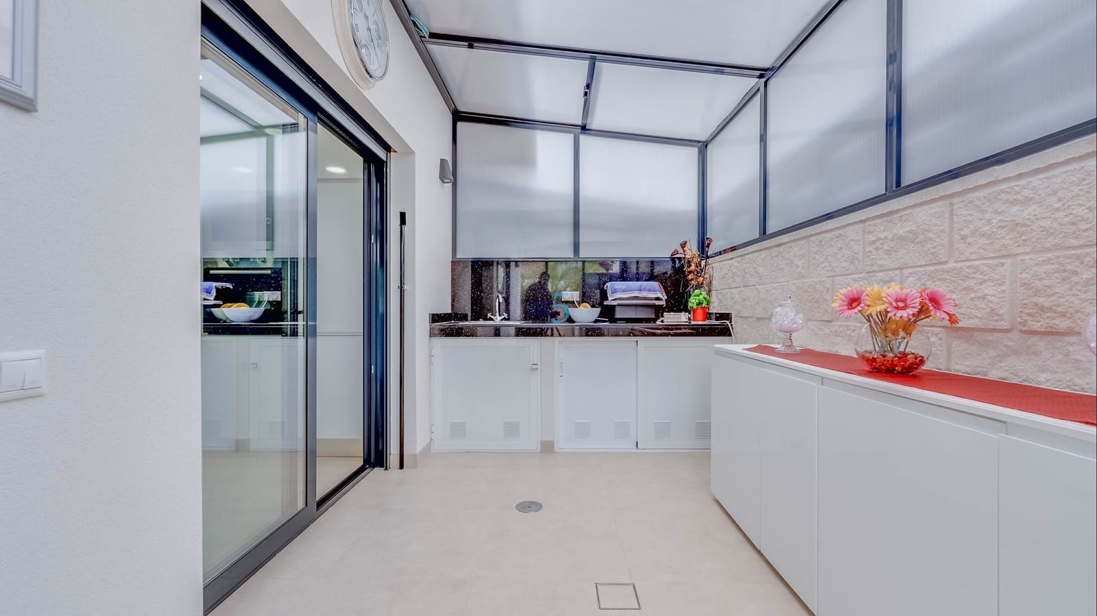 3 makuuhuone Huvila myytävänä paikassa Benijofar mukana uima-altaan - 445 000 € (Ref: 9737153)
