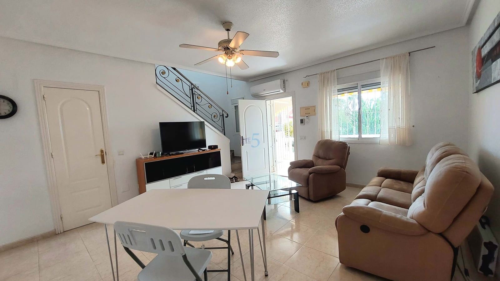 3 soverom Hus til salgs i Benijofar med svømmebasseng - € 186 500 (Ref: 9737223)