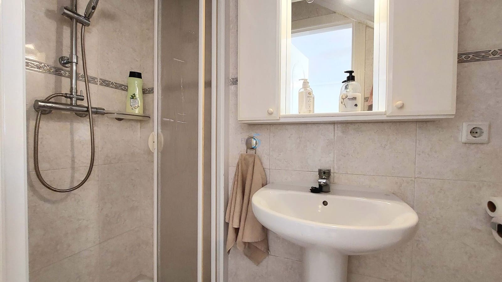 3 soverom Hus til salgs i Benijofar med svømmebasseng - € 186 500 (Ref: 9737223)