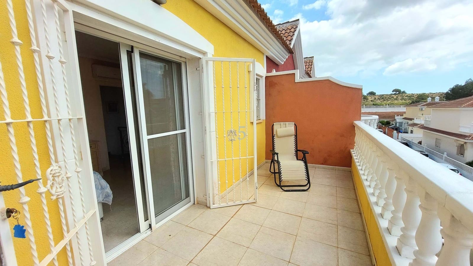 3 soverom Hus til salgs i Benijofar med svømmebasseng - € 186 500 (Ref: 9737223)