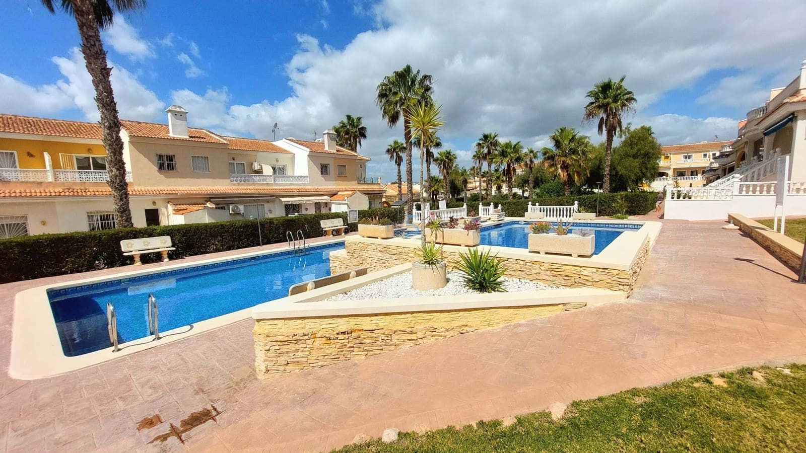 3 soverom Hus til salgs i Benijofar med svømmebasseng - € 186 500 (Ref: 9737223)