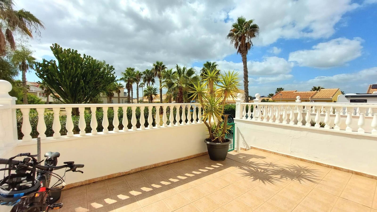 3 soverom Hus til salgs i Benijofar med svømmebasseng - € 186 500 (Ref: 9737223)