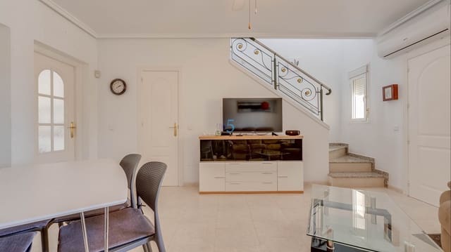 3 sovrum Hus till salu i Benijófar med pool - 186 500 € (Ref: 9737223)