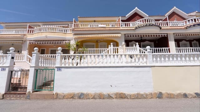 3 sovrum Hus till salu i Benijófar med pool - 186 500 € (Ref: 9737223)