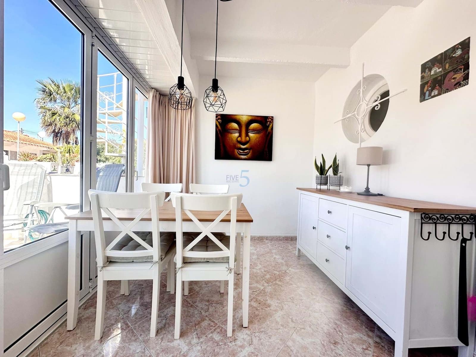 2 quarto Bungalow para venda em Los Urrutias com piscina - 145 000 € (Ref: 9737747)