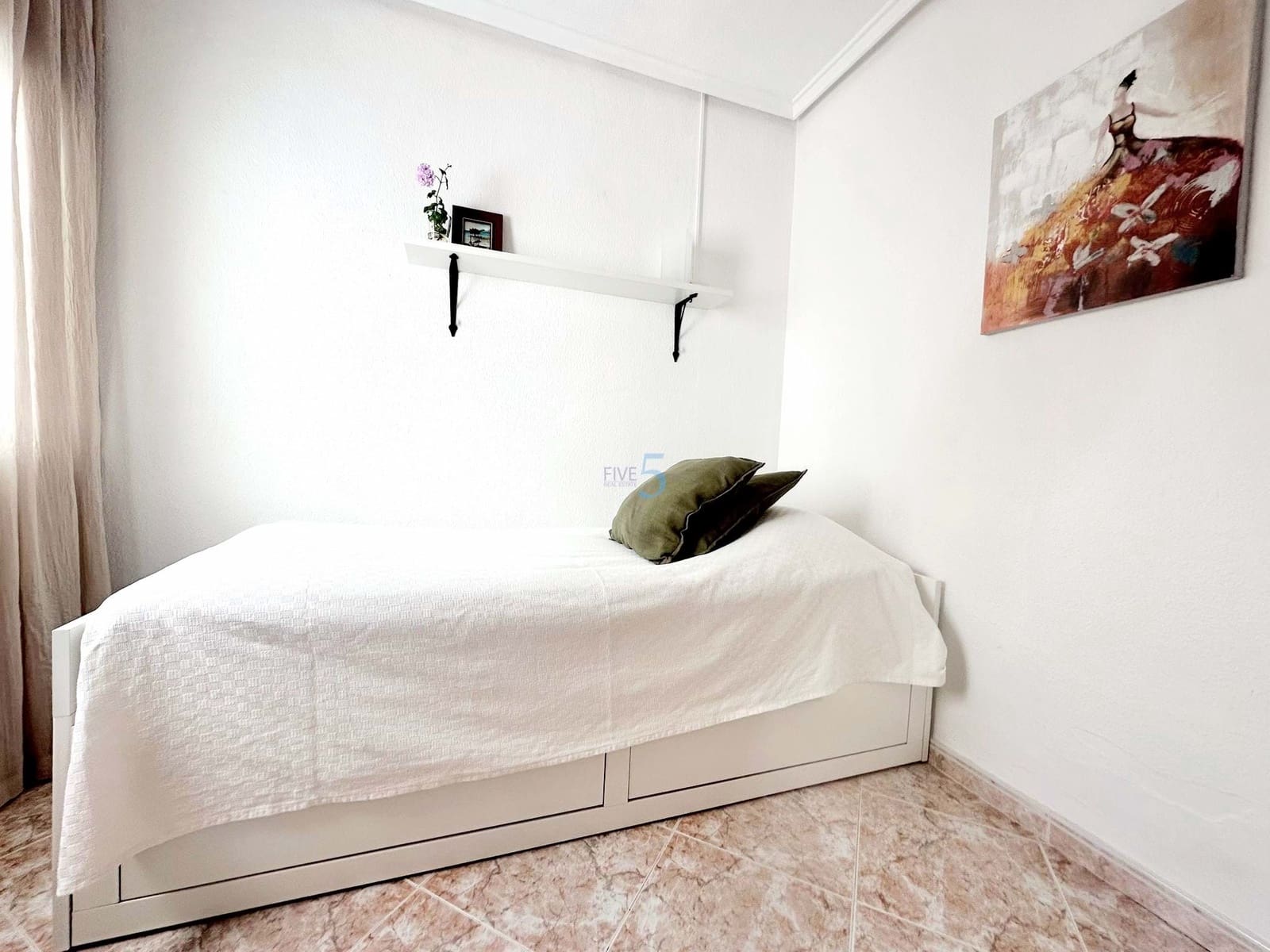 2 quarto Bungalow para venda em Los Urrutias com piscina - 145 000 € (Ref: 9737747)