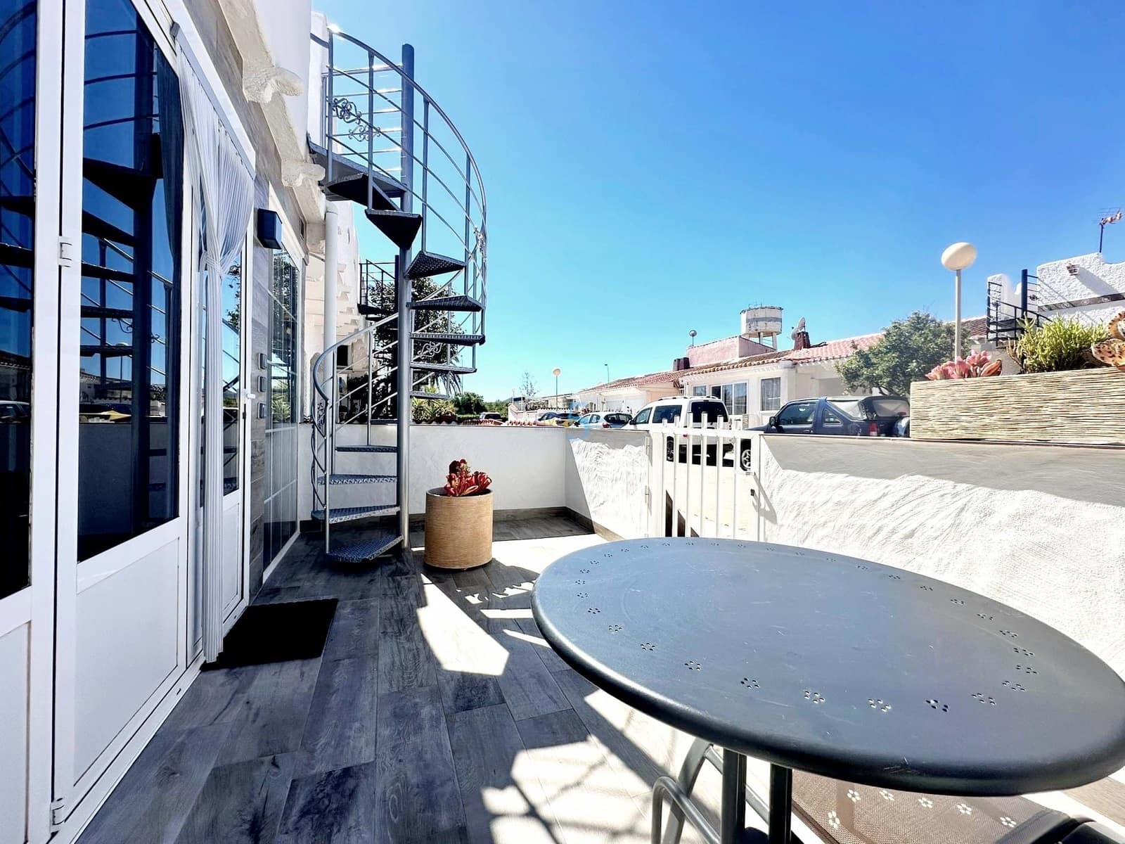 2 quarto Bungalow para venda em Los Urrutias com piscina - 145 000 € (Ref: 9737747)