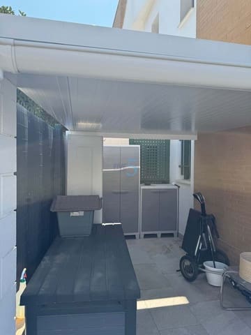 3 bedroom Semi-detached Villa for sale in Ciudad Quesada, Rojales with pool garage - € 305,000 (Ref: 9737748)