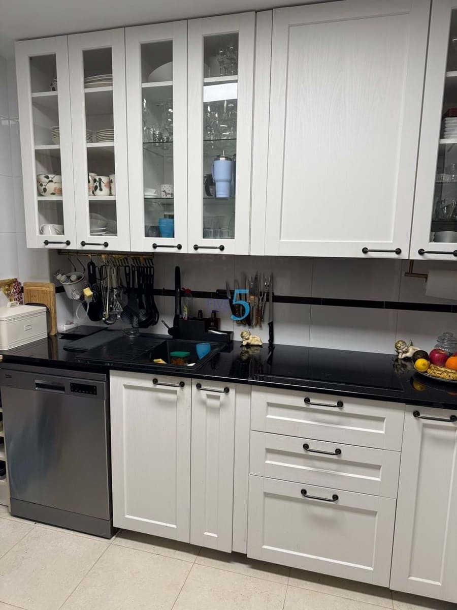 3 bedroom Semi-detached Villa for sale in Ciudad Quesada with pool garage - € 305,000 (Ref: 9737748)