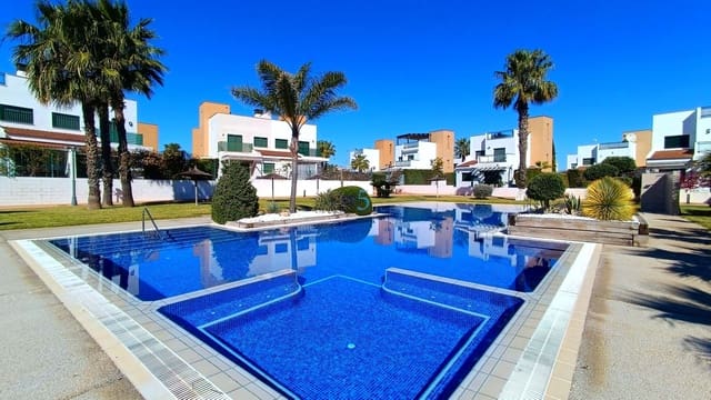 3 bedroom Semi-detached Villa for sale in Ciudad Quesada, Rojales with pool garage - € 305,000 (Ref: 9737748)