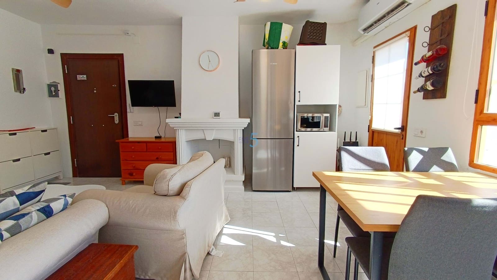 2 slaapkamer Appartement te koop in Torrevieja met zwembad - € 189.995 (Ref: 9739287)