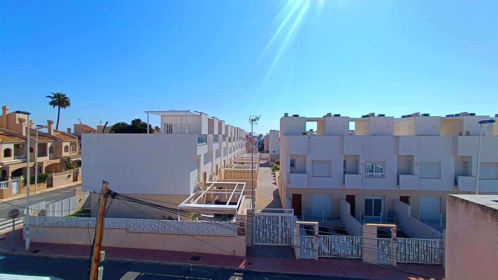 2 slaapkamer Appartement te koop in Torrevieja met zwembad - € 189.995 (Ref: 9739287)