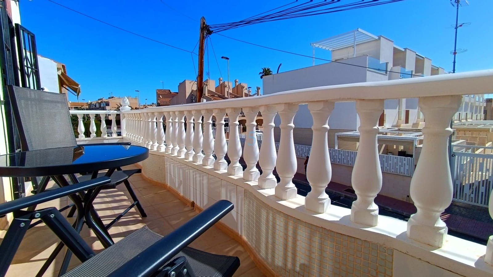 2 slaapkamer Appartement te koop in Torrevieja met zwembad - € 189.995 (Ref: 9739287)