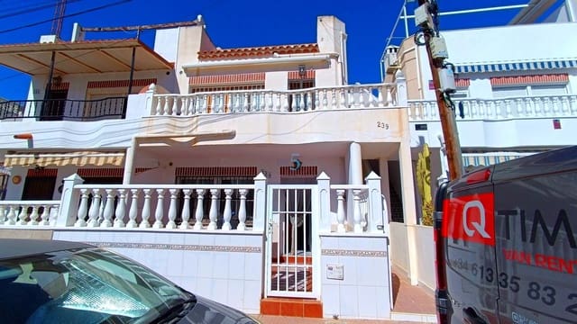 2 slaapkamer Appartement te koop in Torrevieja met zwembad - € 189.995 (Ref: 9739287)