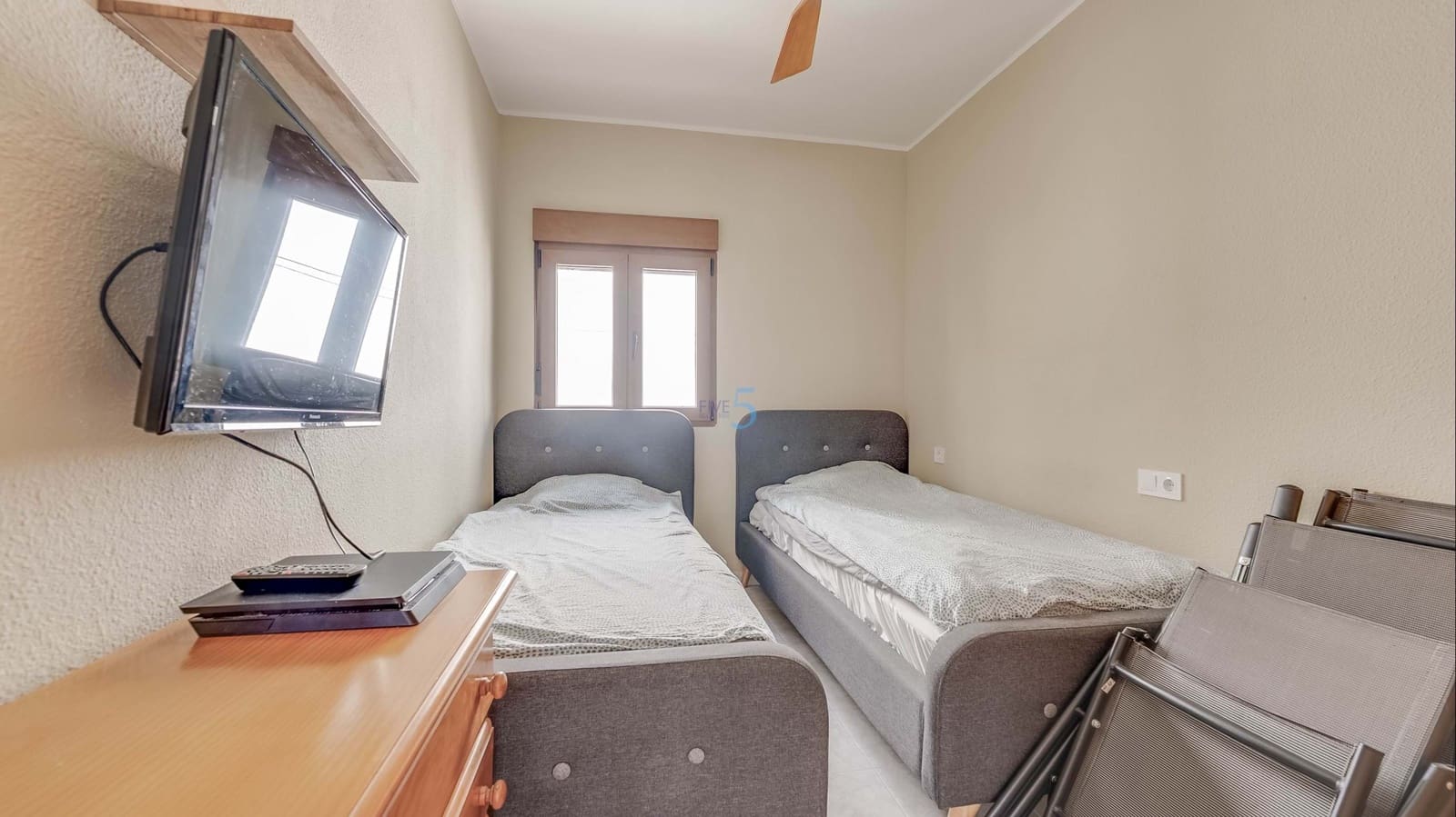 2 soveværelse Lejlighed til salg i Torrevieja med swimmingpool - € 179.995 (Ref: 9739287)