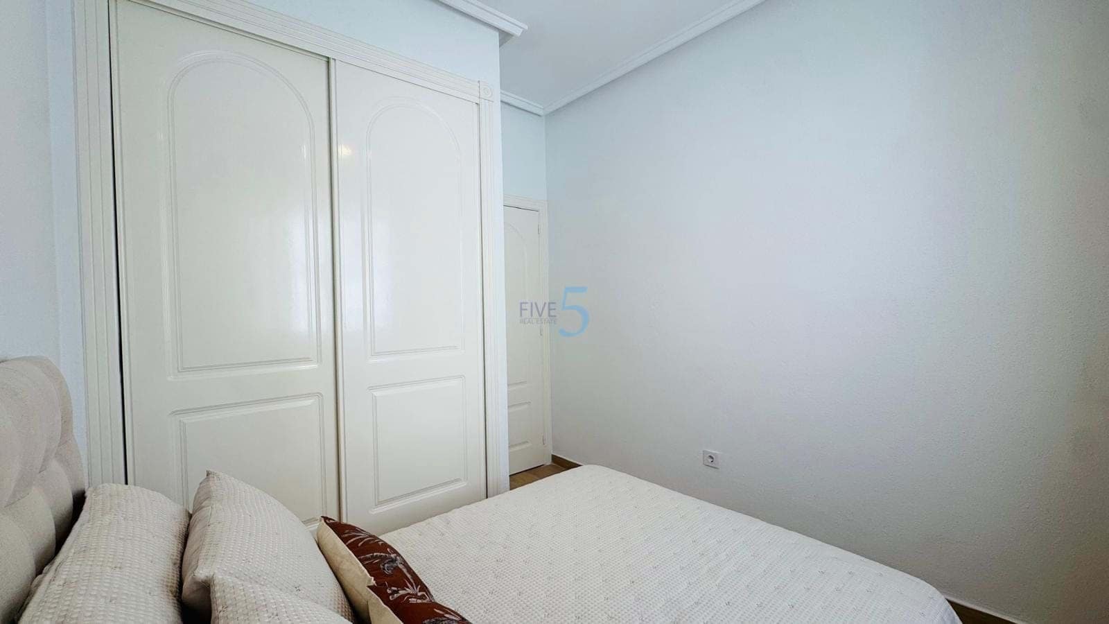 3 chambre Villa/Maison à vendre à Ciudad Quesada avec piscine garage - 260 000 € (Ref: 9740113)